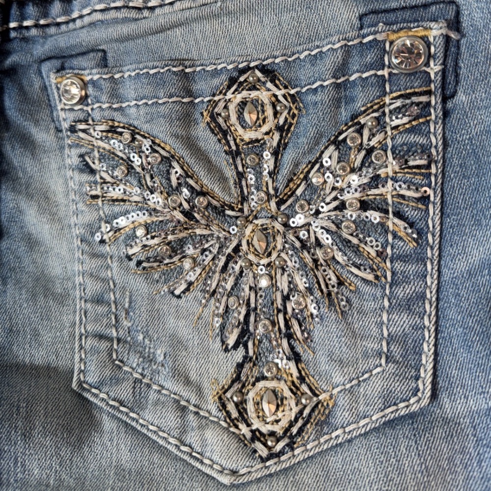 Miss Me Bootcut Jeans Womens 28 Embellished Cross Wing Signature Rise JP5588B